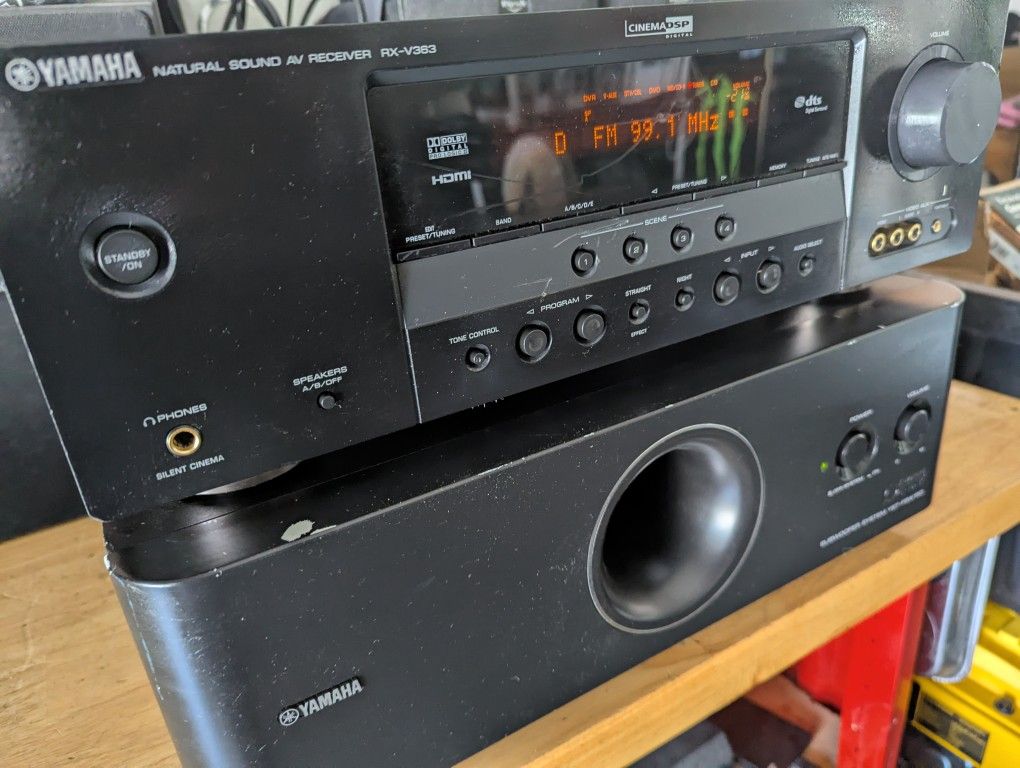 Yamaha RX-V363 & Yamaha YST-FSW150