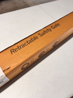 Indoor/outdoor Retractable gate