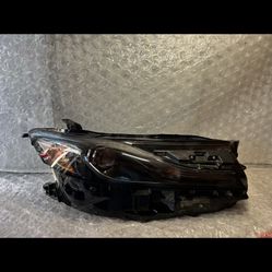 2025-2026 Toyota Camry LED Headlight Right Passenger Side OEM