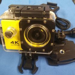 4K Yellow Sports Action Camera With Attachments 