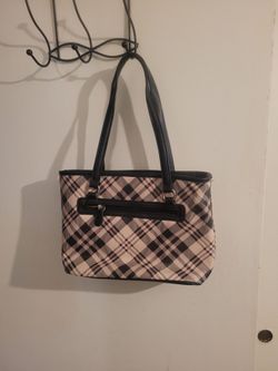 Pink ,Black and white plaid-like purse