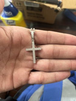Sliver Cross Neckless 