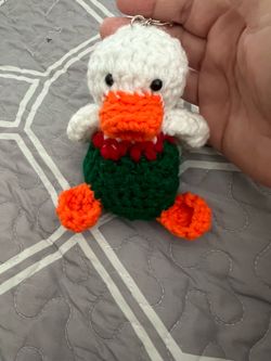 Llavero patito tejido  echo a mano