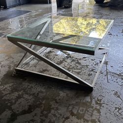 SET OF 3 COFFEE TABLES 