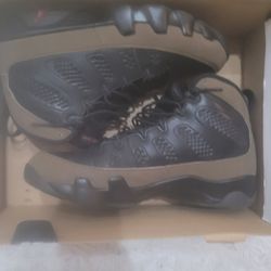 Jordan 9 Olive Size 11.5 