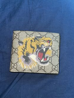 gucci bifold wallet