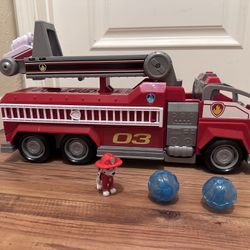 Paw Patrol Marshall Fire Truck With Extending Ladder 