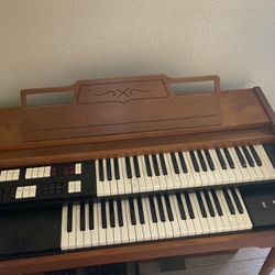 Hammond, Oregon Piano