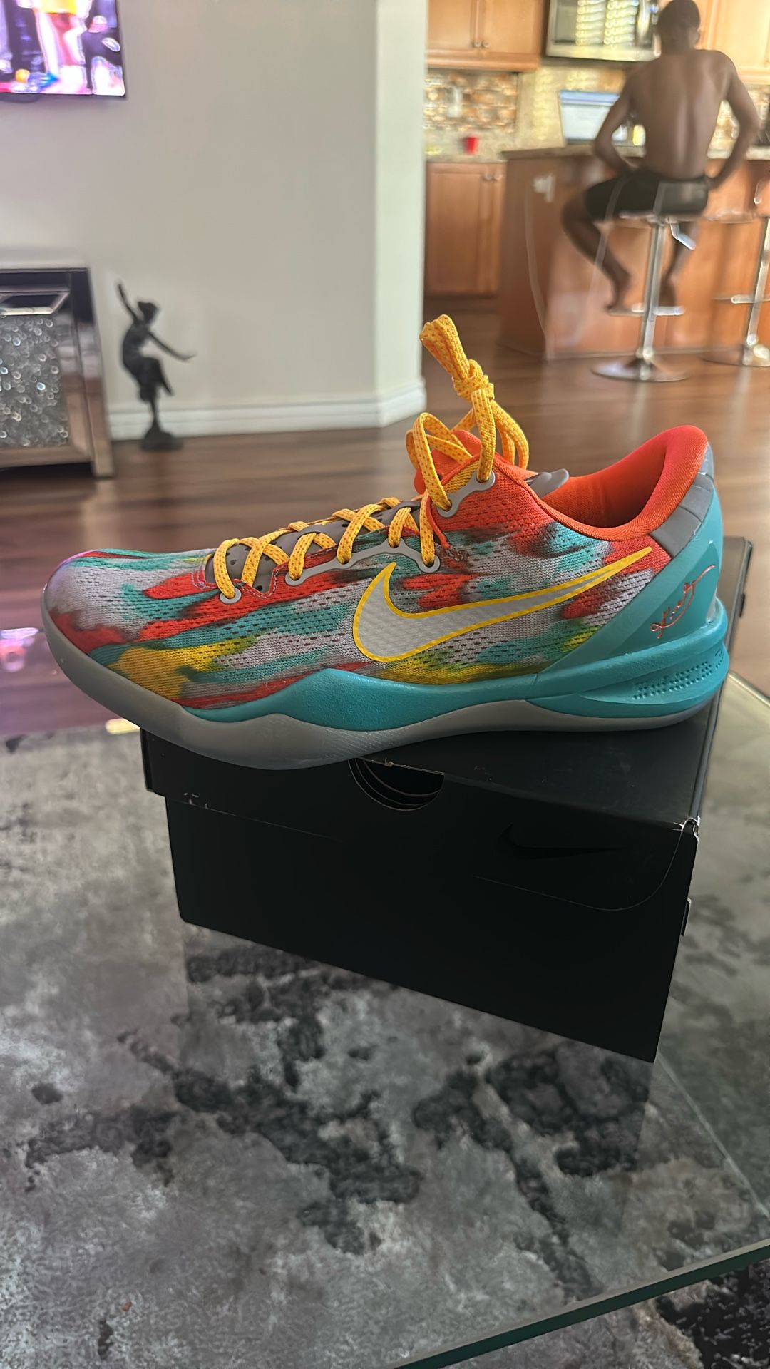 Kobe 8