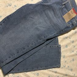Levis Pants 