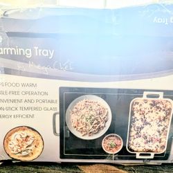 MegaChef
Electric Black Warming Tray with Adjustable Temperature Controls