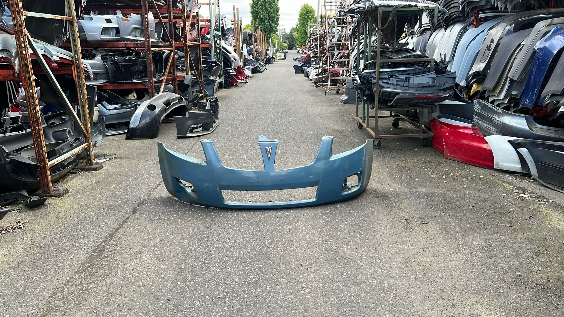 2009 To 2010 Pontiac Vibe Front Bumper GM1000 868