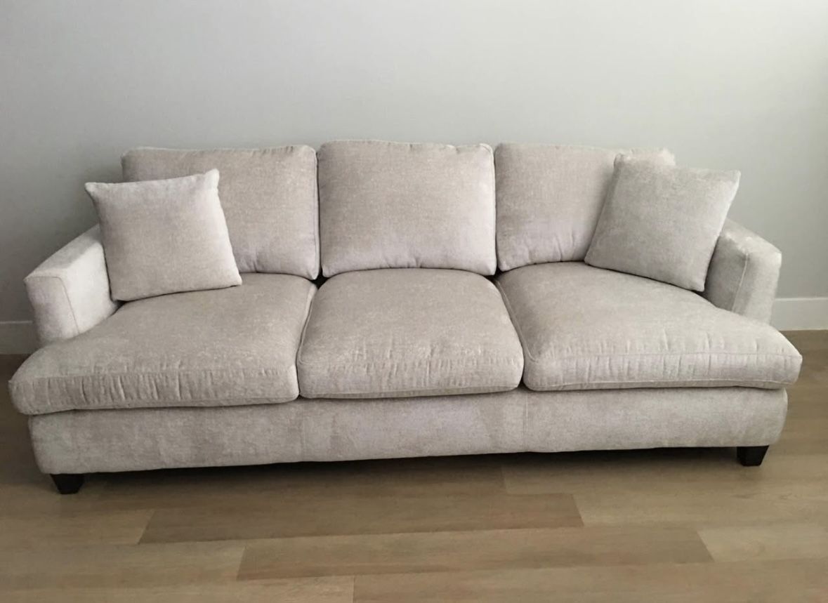 MOVING SALE
