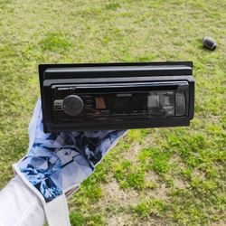 Kenwood Stereo 