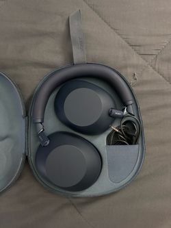 Sony XM6 Wireless Noise Cancellation Headphones