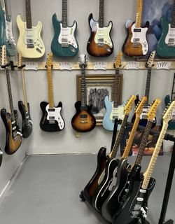 Stratocasters Telecasters By Gearit NOS Now Vintage !! $79 Complete With Gigbag …New (Lawsuit Model)