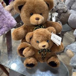 7 Sets of Collectible Teddy Bears With Gift Compartment 