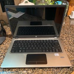 ***HP Folio 13 Notebook with 256 GB SSD, HDMI, and Bluetooth