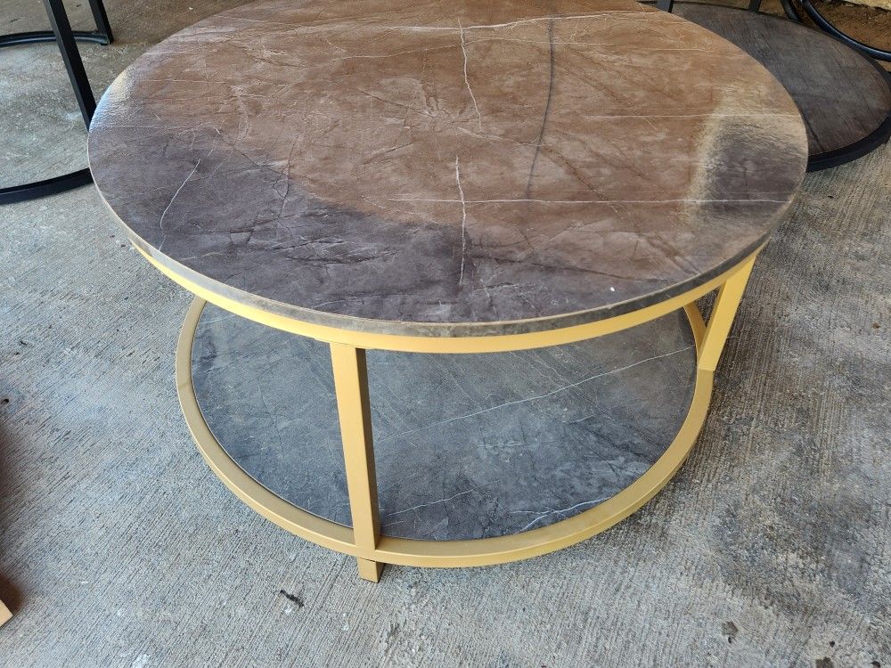 Round Coffee Table 