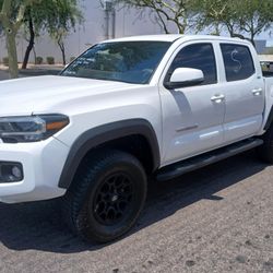 Toyota Tacoma 2021 Color Blanca