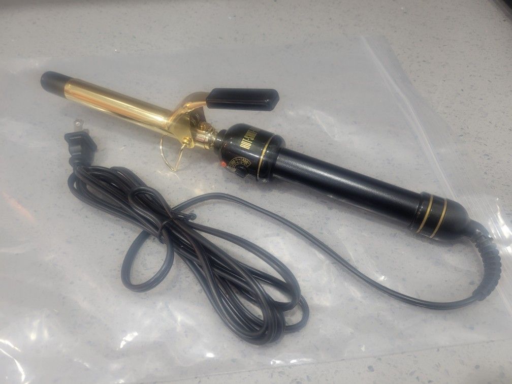 HOT TOOLS Pro Artist 24K Gold Curling Iron | Long Lasting, Defined Curls (3/4 in)

