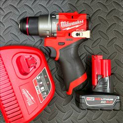 M12 Hammer Drill plus 4.0 Battery and Charger Milwaukee
