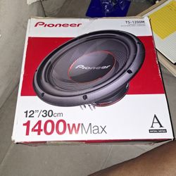 Pioneer 12" Speaker 1400watt