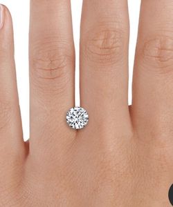 2.5 ct lab diamond