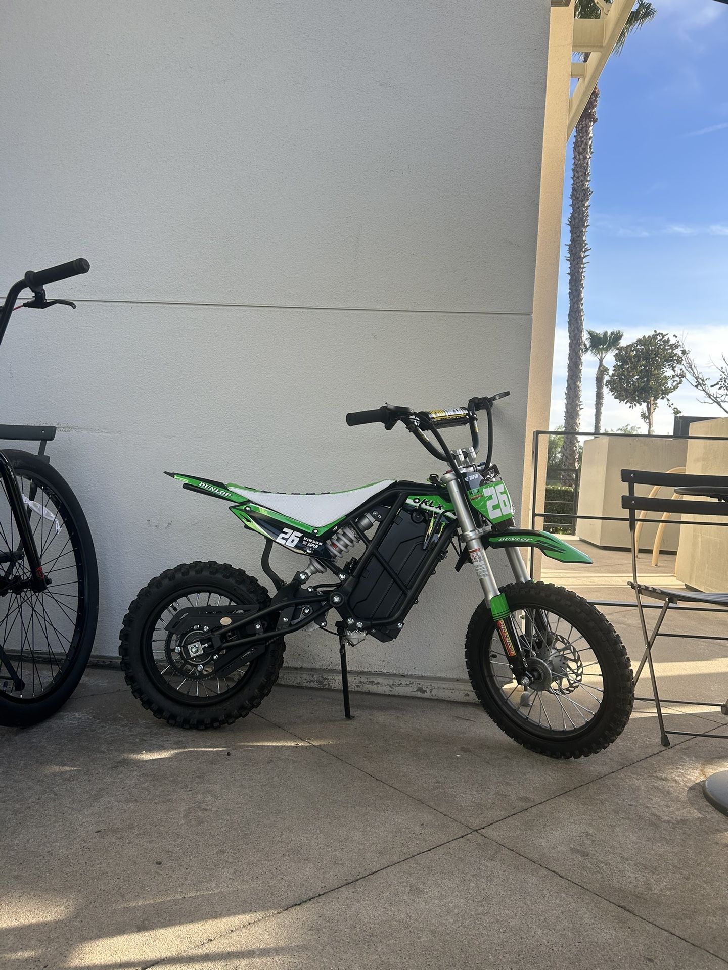 EBOX 2.0 Need Goneee !!!