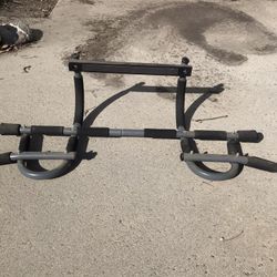Pull-up Bar