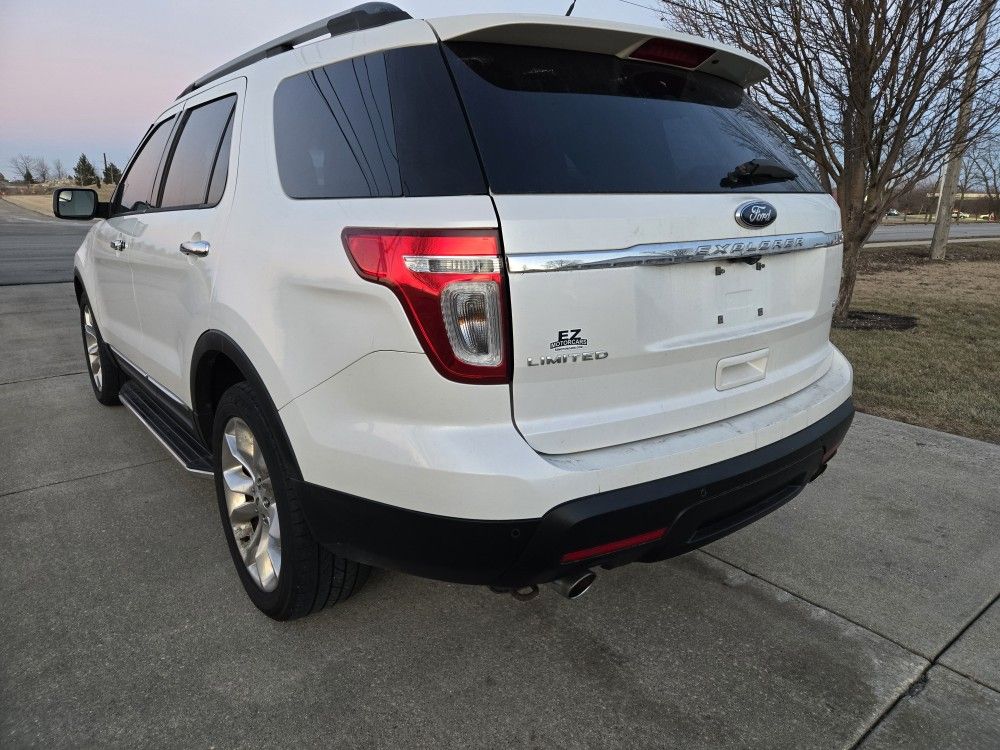 2013 Ford Explorer