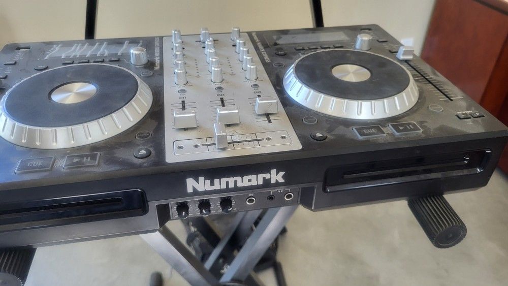 Mixer NUMARK