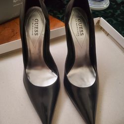 guess black heels