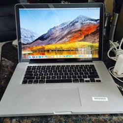 Refurbished Macbook pro 15.6" , i7 cpu , 8 gb ram , dvd rw  drive , brand new oem Apple battery installed , brand new 500 gb ssd installed.