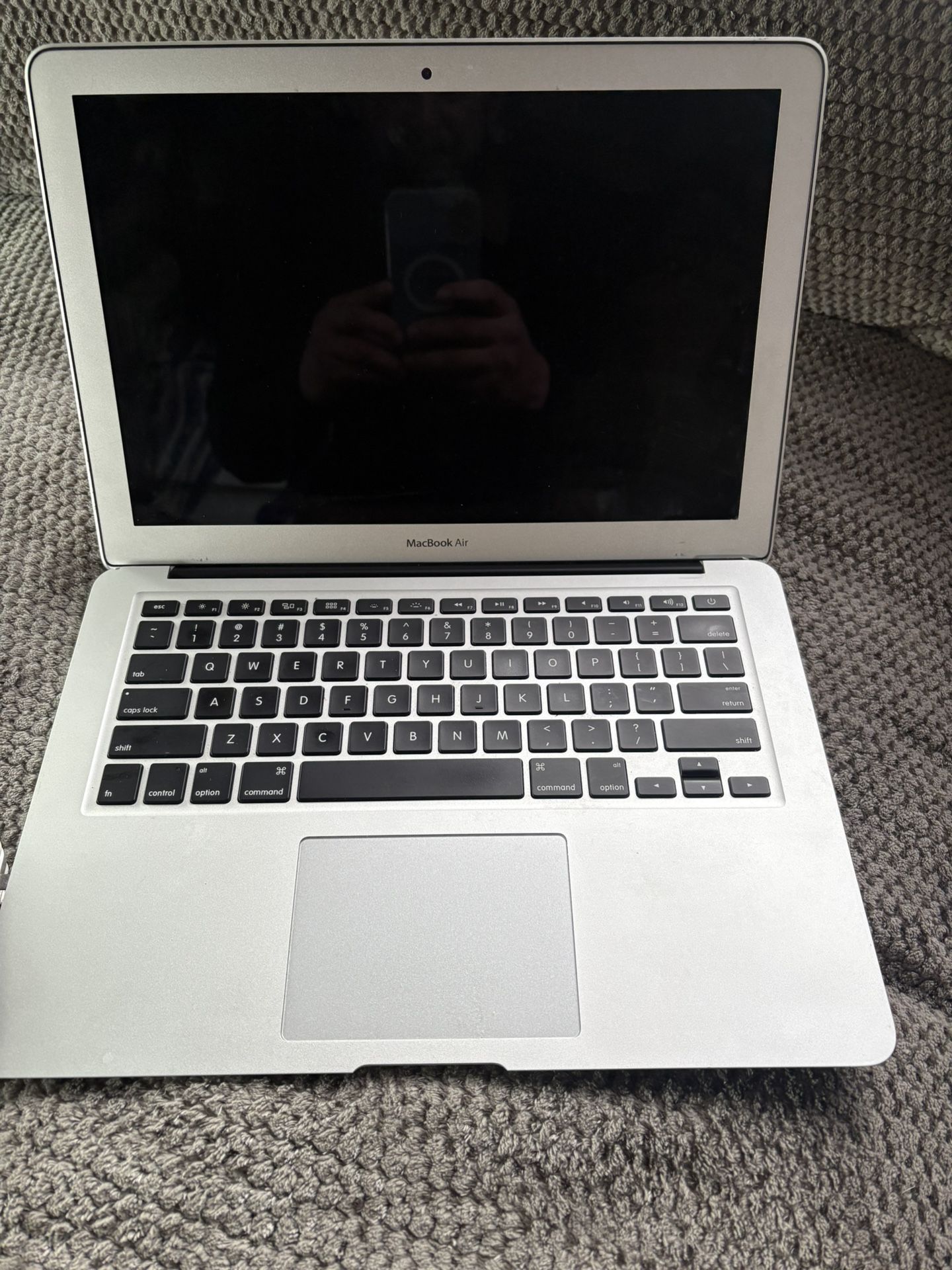 Apple Mac Book Air