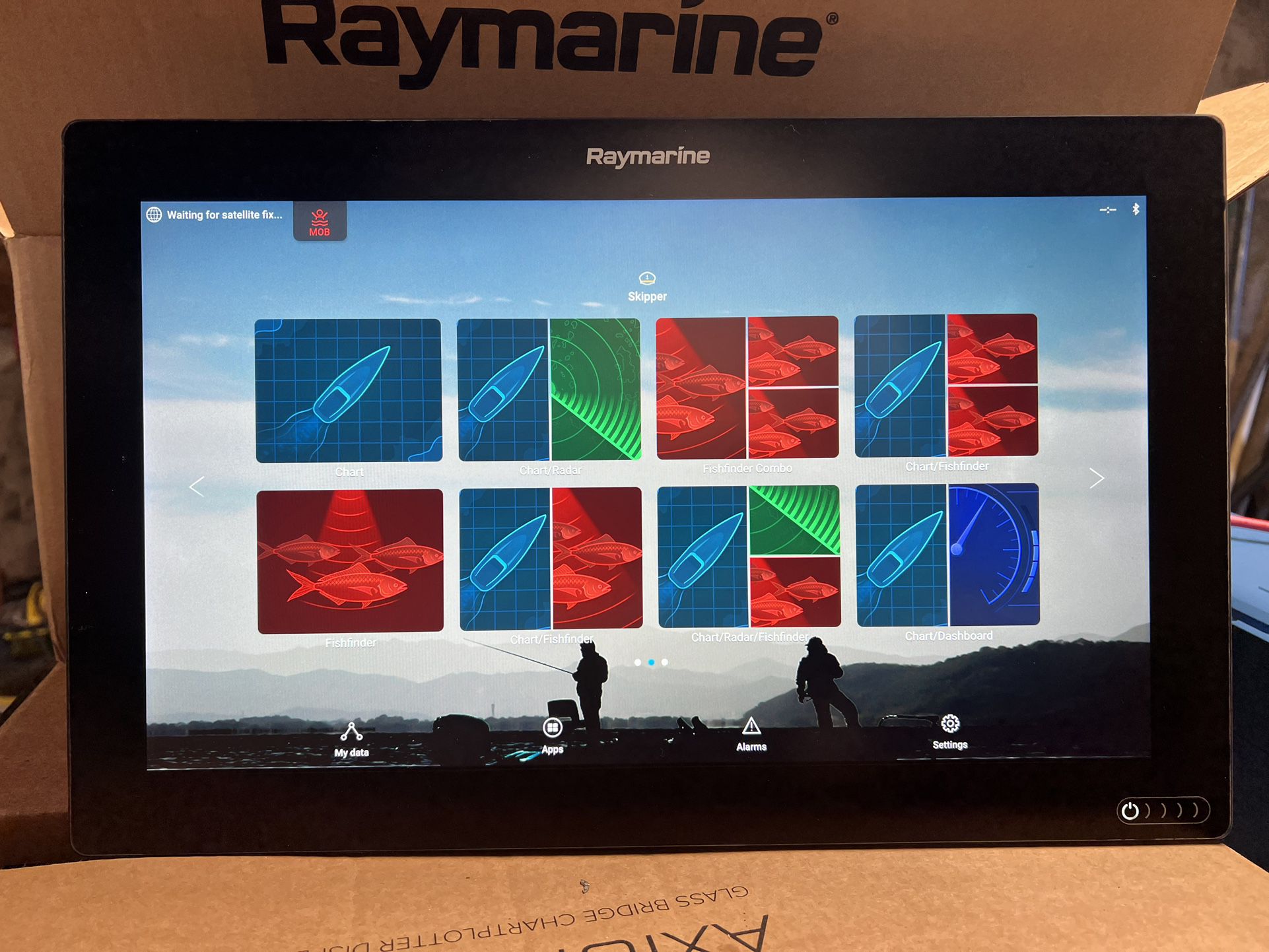 Raymarine Axiom XL 16