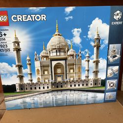 LEGO Taj Mahal 5923 pieces