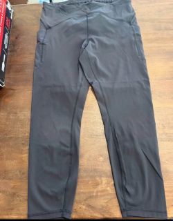 Lululemon leggings size 14-16