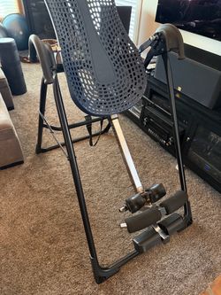 Teeter Hangups Inversion Table