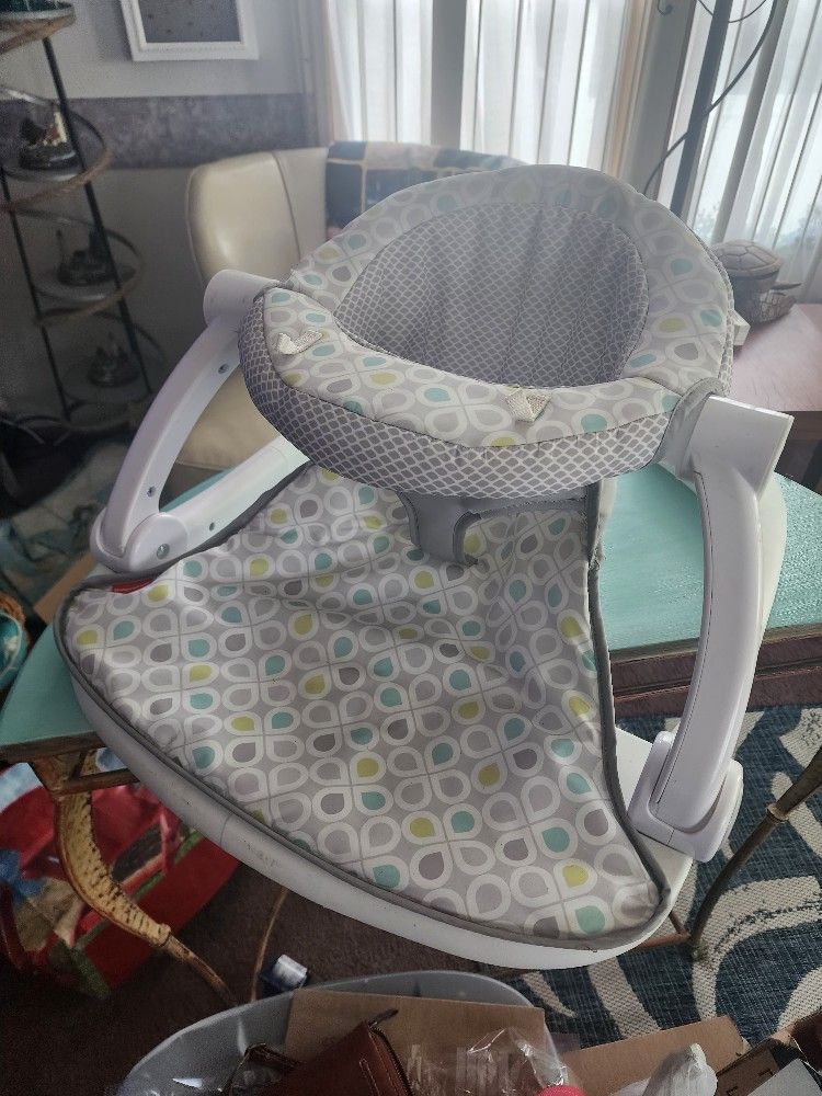Baby Seat.