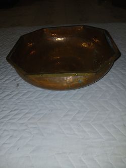 Art Deco French Hand-Hammered Copper, Brass & Bronze Centerpiece Decorative Bowl
