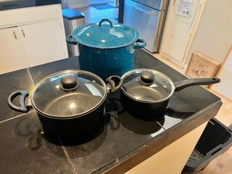 Pots and pans kitchenware