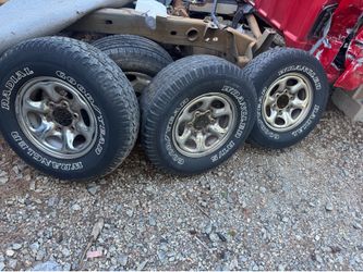 95 Nissan truck rims 400 set