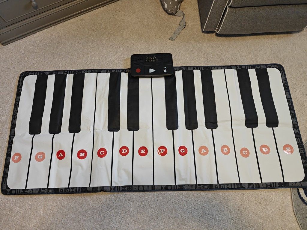 Dancing Piano Play Mat