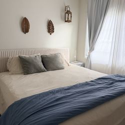 King Bed Frame And Mattress 