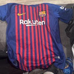 Boys Messi Soccer Jersey (size M)