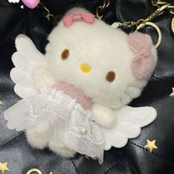 Hello Kitty Plush Keychain 