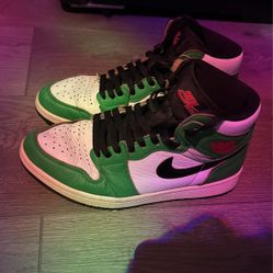 Lucky 🍀 Green 1’s 