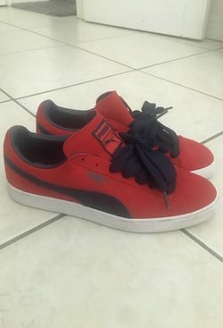 Red/Navy Blue Suede Pumas size 10.5