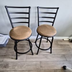 like NEW - Swirlable, Height Adjustable Bar Stool $35 - ASAP